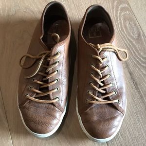 Men’s FRYE cognac sneakers size 11